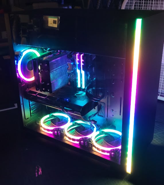 Custom RGB Gaming PC – Ryzen 5 3600 / RX 5600 XT / 16GB RAM / 1TB NVMe photo 1